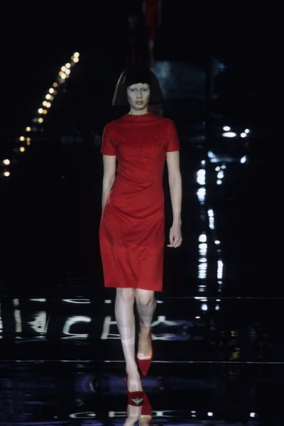 Look 26